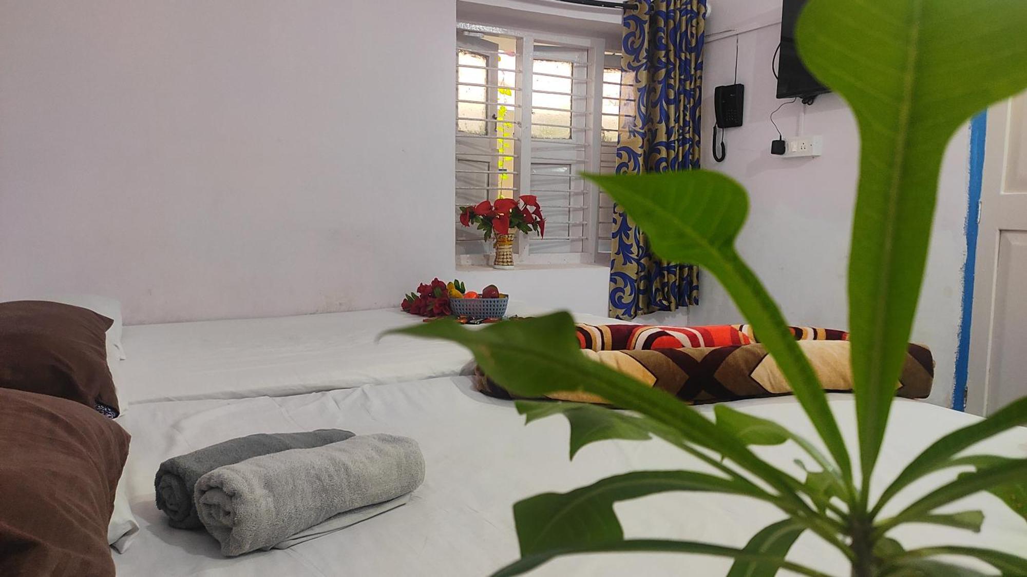 Adh Amilia Gardens Hotel Narasimharaja Puram Luaran gambar