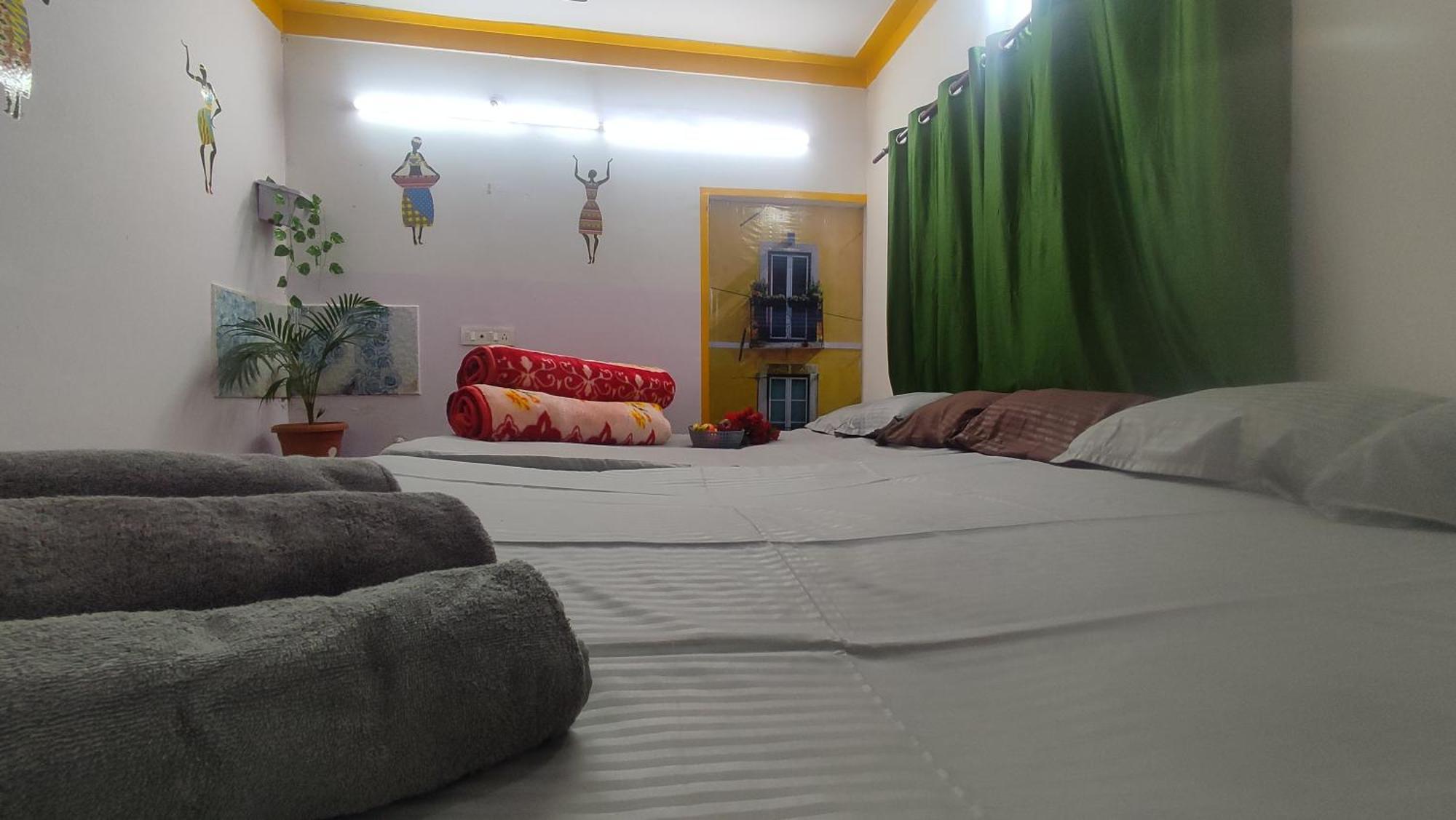 Adh Amilia Gardens Hotel Narasimharaja Puram Luaran gambar