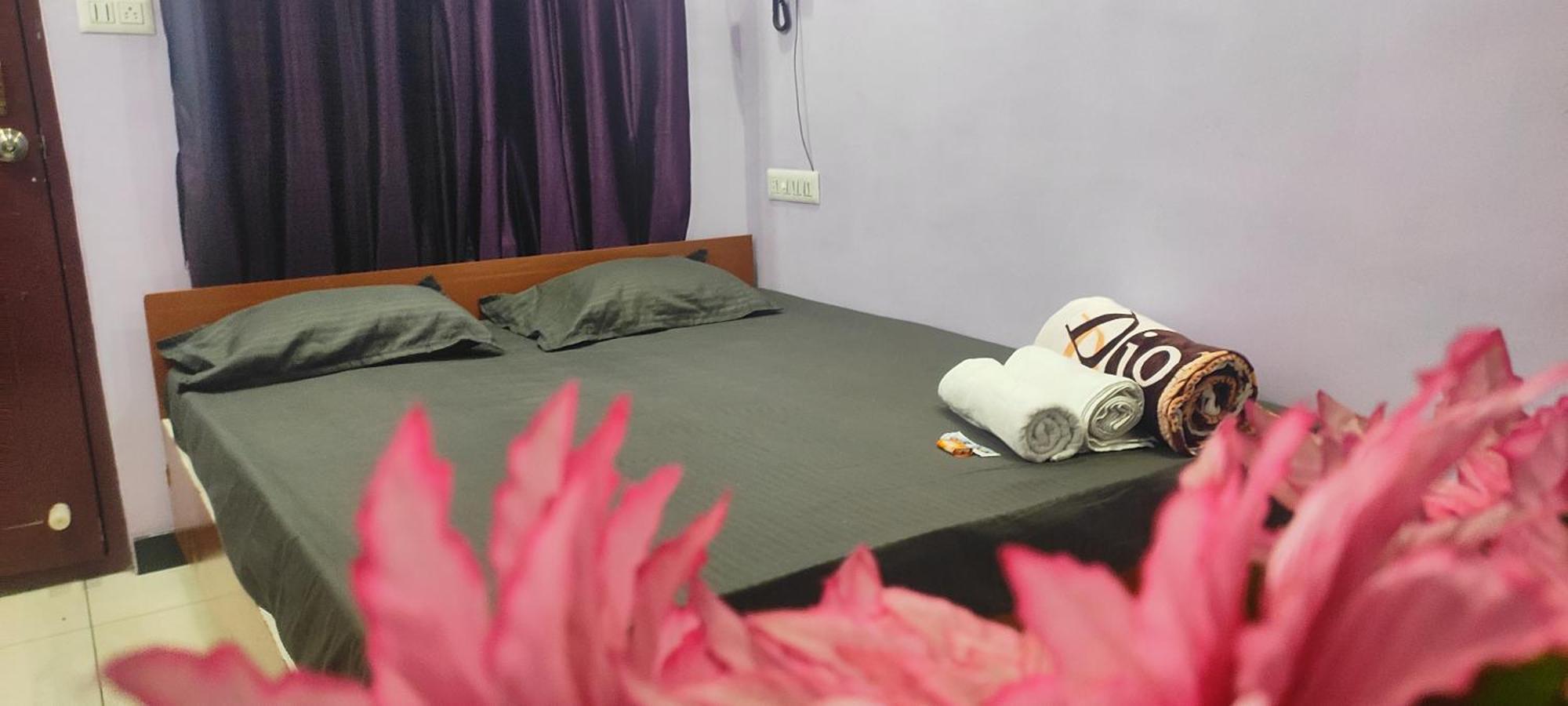 Adh Amilia Gardens Hotel Narasimharaja Puram Luaran gambar