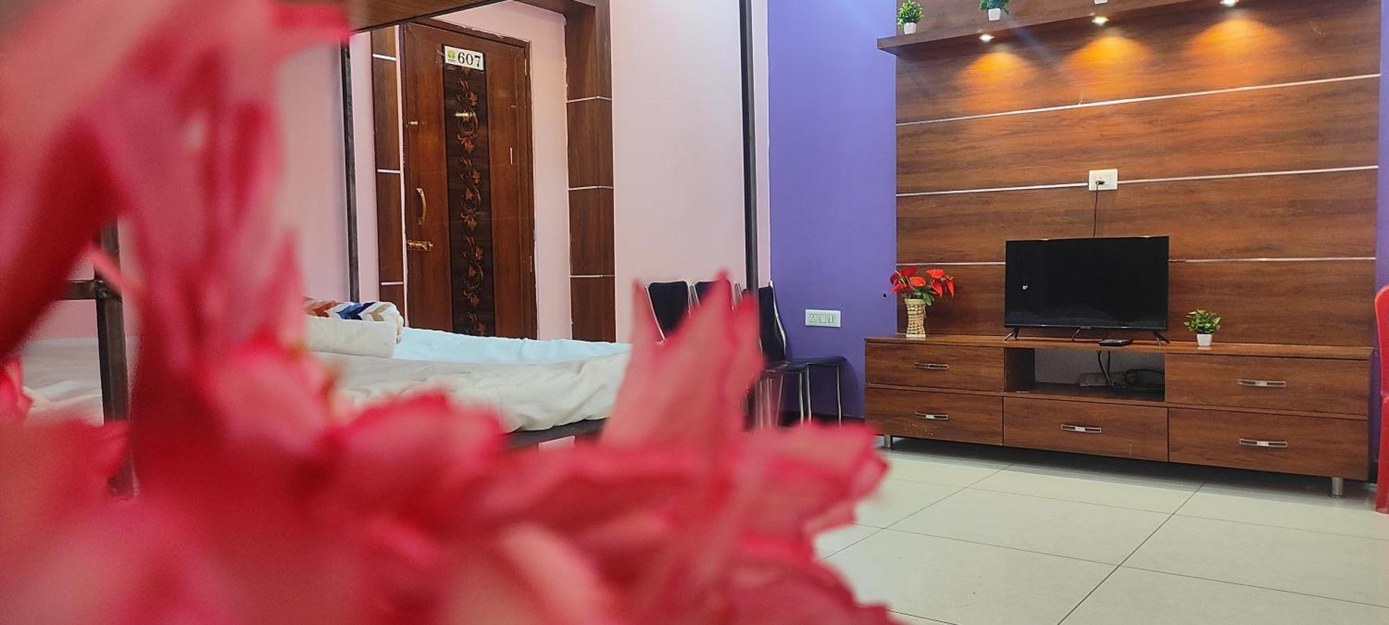Adh Amilia Gardens Hotel Narasimharaja Puram Luaran gambar